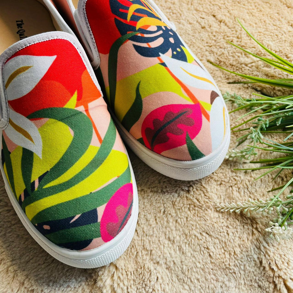 Abstract Floral Slipons - The Quirky Naari