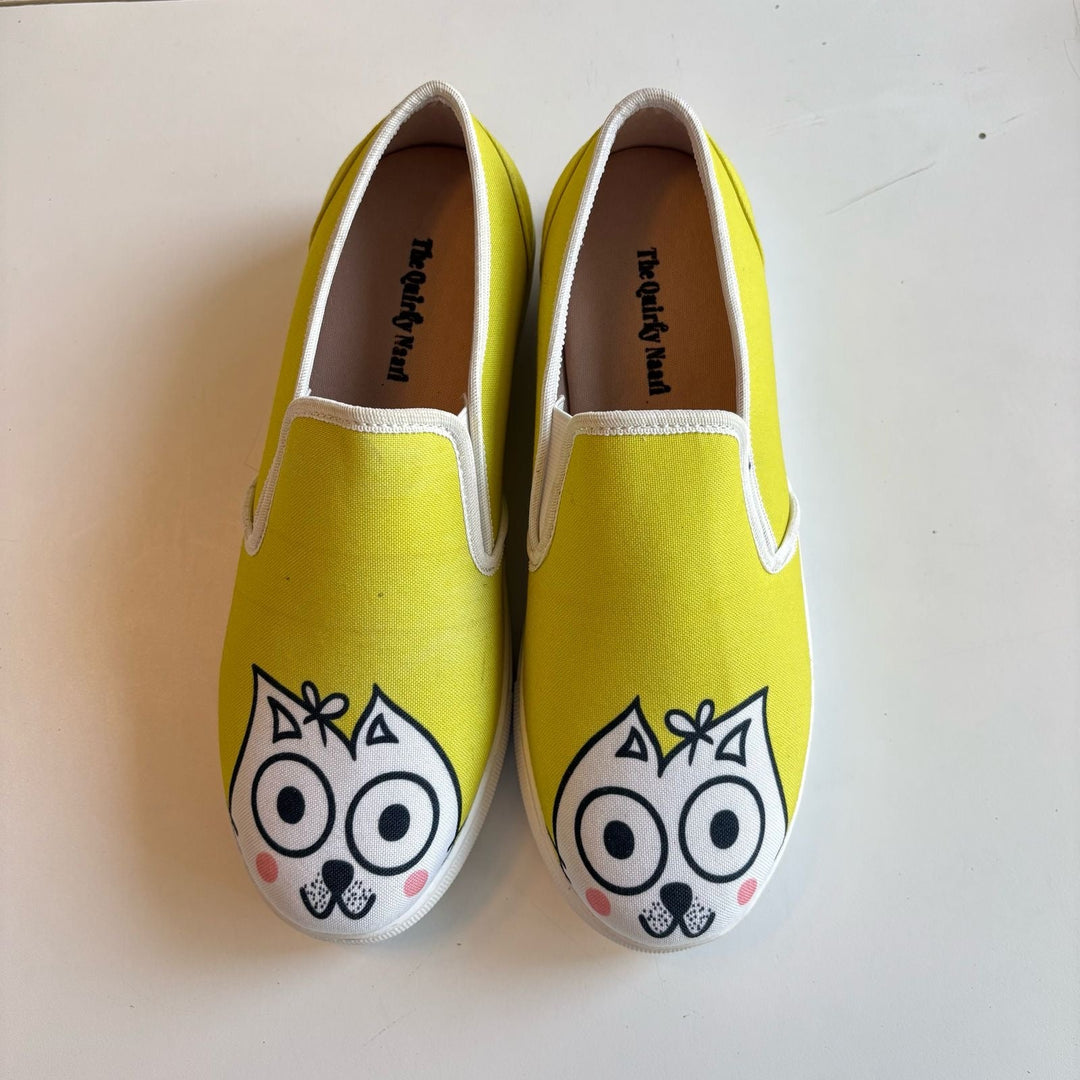 Catty Slipons - The Quirky Naari
