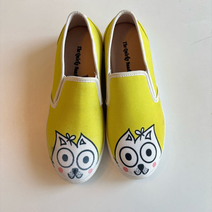 Catty Slipons - The Quirky Naari