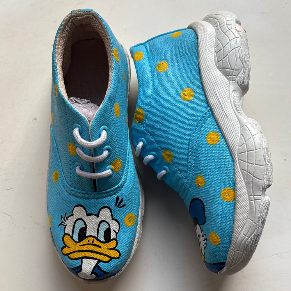 Donald Duck Sneaker - The Quirky Naari